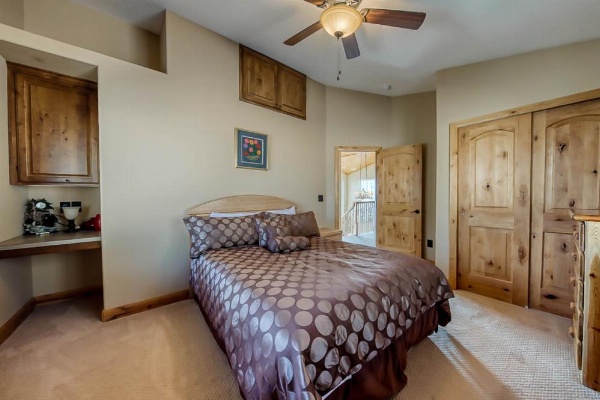 580 Hunter Ridge Dr - View~Topia image 25